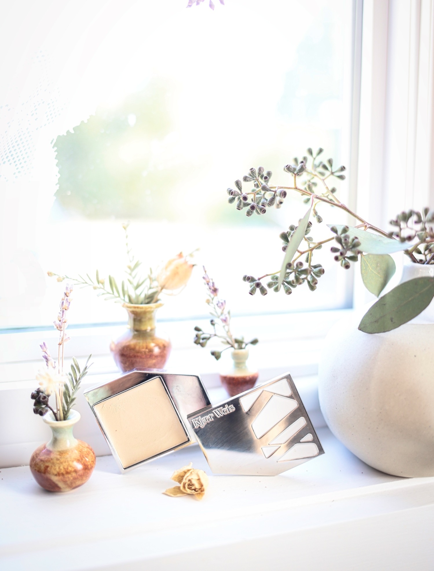 Beauty and shaving essentials